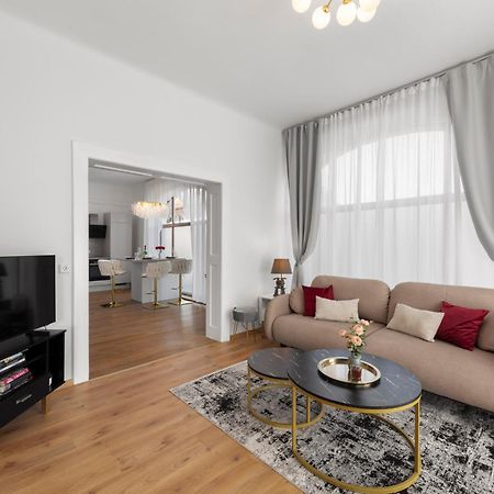 Liebelei Miesbach - Boutique-Apartment Mit Terrasse Im Zentrum Exteriér fotografie