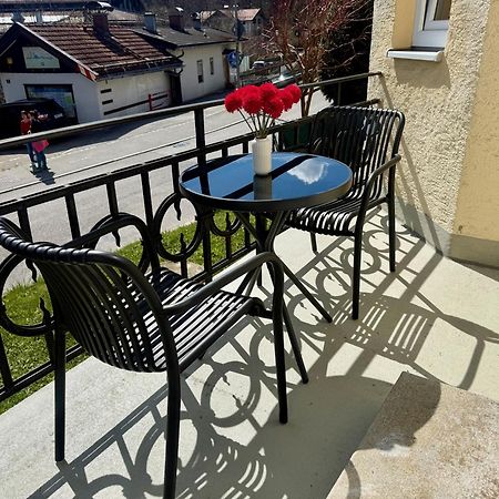 Liebelei Miesbach - Boutique-Apartment Mit Terrasse Im Zentrum Exteriér fotografie